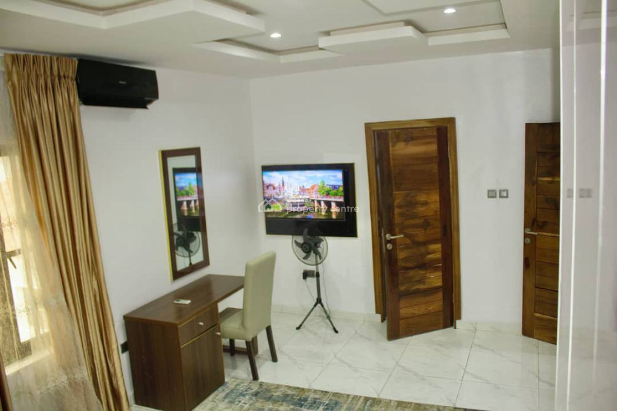 Specious 3 Bedroom Flat with Bq, Behind Blenco Supermarket, Ilasan, Lekki, Lagos, Flat / Apartment for Rent