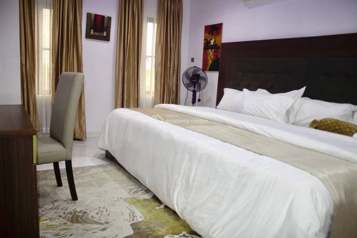 Specious 3 Bedroom Flat with Bq, Behind Blenco Supermarket, Ilasan, Lekki, Lagos, Flat / Apartment for Rent