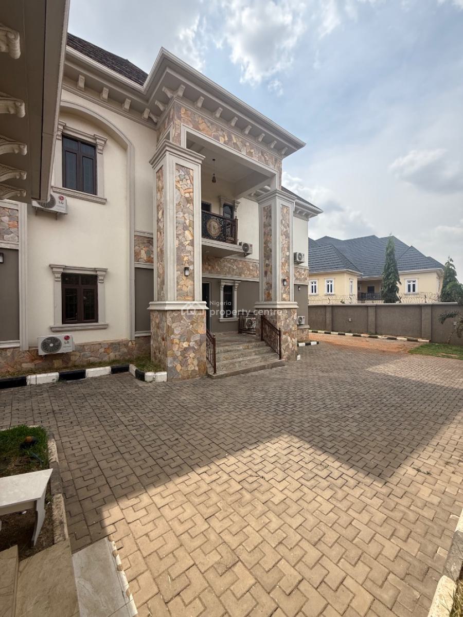 Tastefully Finished and Serviced 5 Bedroom Fully Detached Duplex, Guzape, Guzape District, Abuja, Detached Duplex for Rent