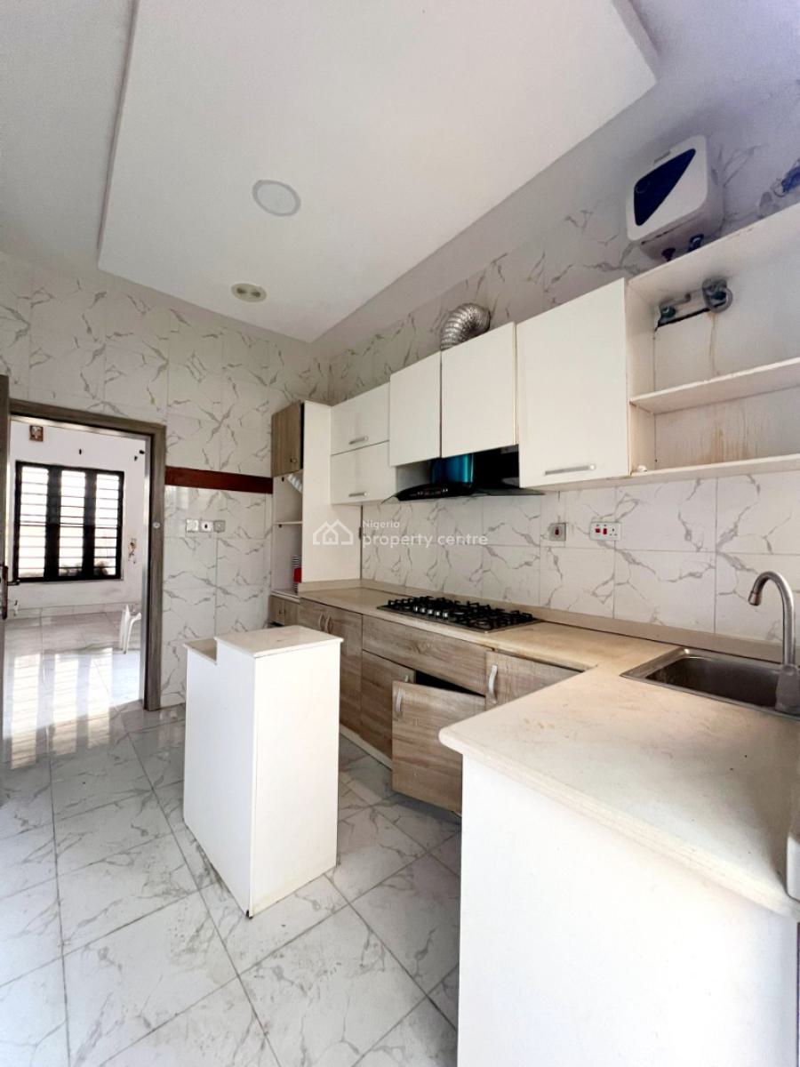 4 Bedroom Terrace Duplex, Ikota Gra Estate, Ikota, Lekki, Lagos, Terraced Duplex for Rent
