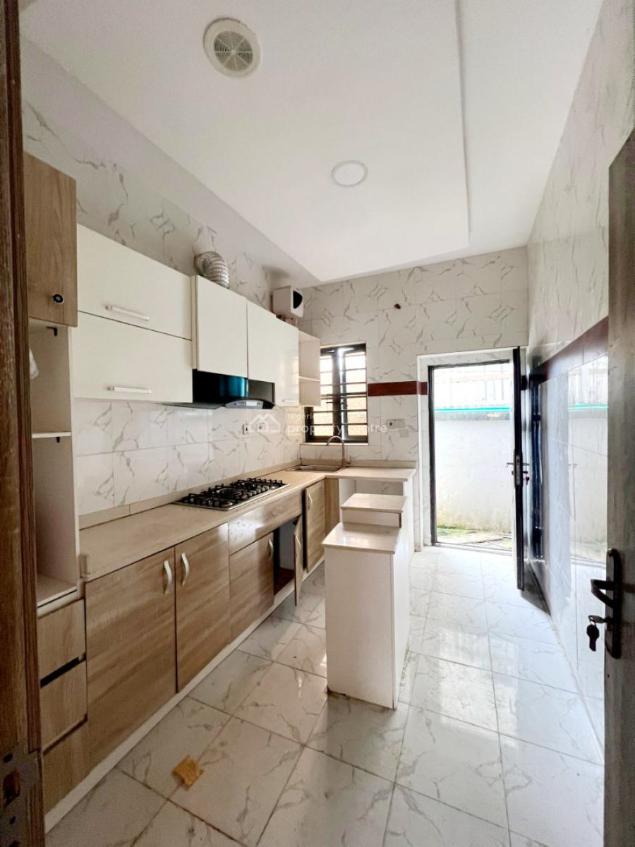 4 Bedroom Terrace Duplex, Ikota Gra Estate, Ikota, Lekki, Lagos, Terraced Duplex for Rent