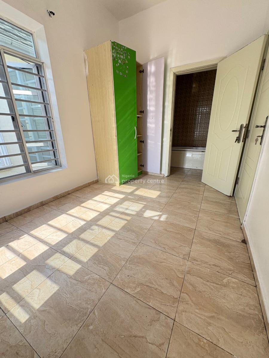 Single Room Shared Apartment, Ikota Villa, Ikota, Lekki, Lagos, House for Rent