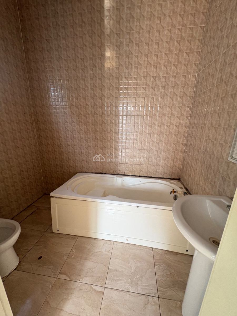 Single Room Shared Apartment, Ikota Villa, Ikota, Lekki, Lagos, House for Rent