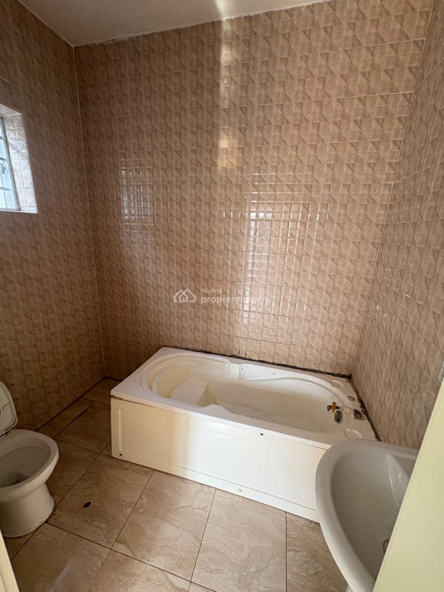 Single Room Shared Apartment, Ikota Villa, Ikota, Lekki, Lagos, House for Rent