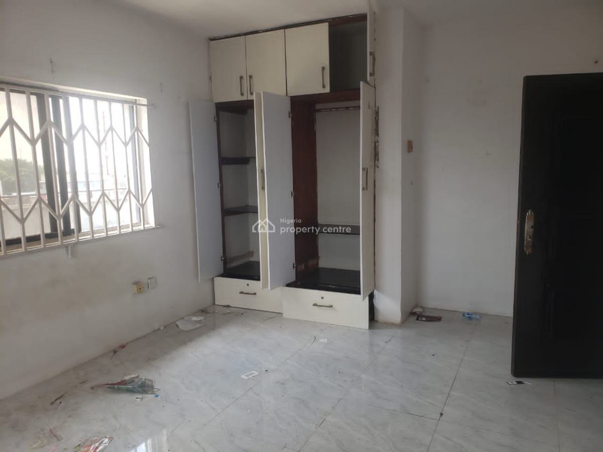 Lovely 2 Bedroom Pent House Apartment, Adeniyi Jones, Ikeja, Lagos, Flat / Apartment for Rent