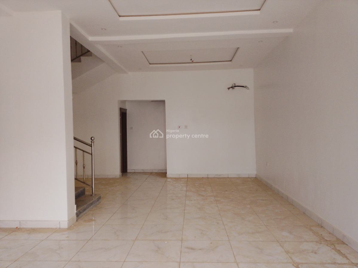 Tastefully Finished 4 Bedroom Terraced Duplex with Bq, By The American International School, Durumi, Abuja, Terraced Duplex for Rent