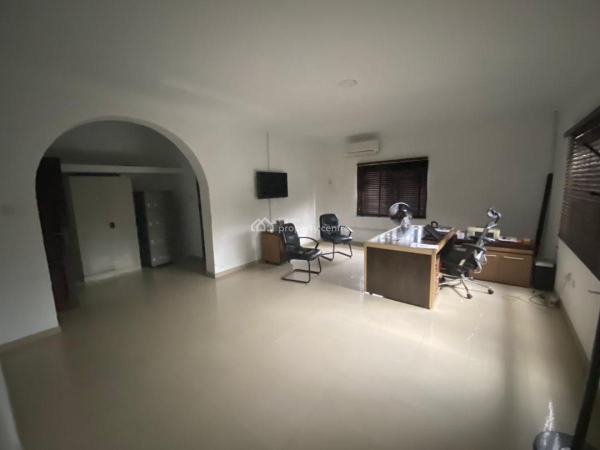 6 Bedroom Fully Detached Duplex Available in a Good Area, Gbagada, Lagos, Detached Duplex for Rent