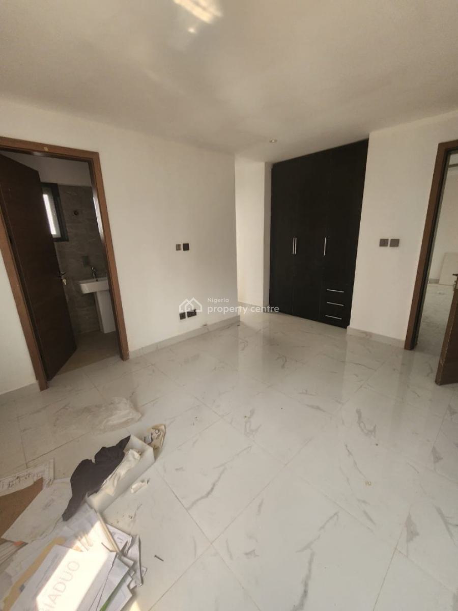 Serviced 2 Bedrooms Apartments with an Elevator, Old Ikoyi, Ikoyi, Lagos, Flat / Apartment for Rent