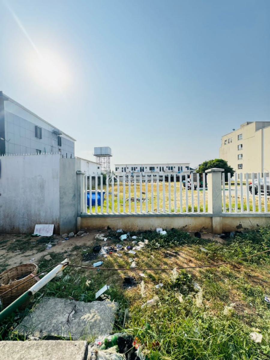 Land Size: 689 Sqm, Orchid Road Facing The Road, Lekki, Lagos, Mixed-use Land for Sale