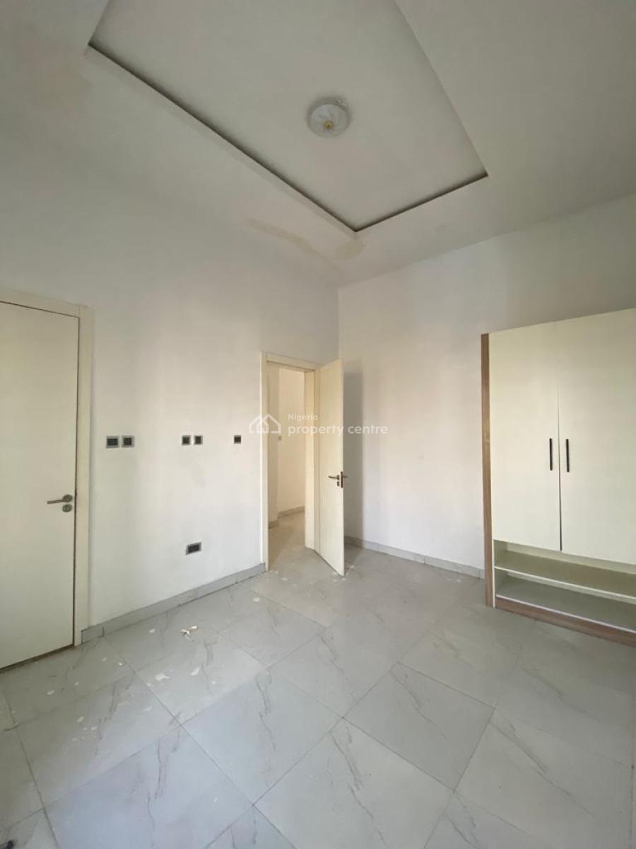 Spacious Semi Master with Shared Kitchen, Orchid Road, Lekki, Lagos, Self Contain (single Rooms) for Rent