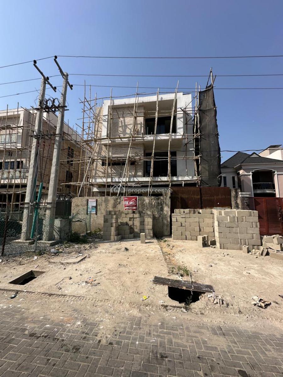 5 Bedroom House with a Pool and Bq, Lekki Phase 1, Lekki, Lagos, Detached Duplex for Sale