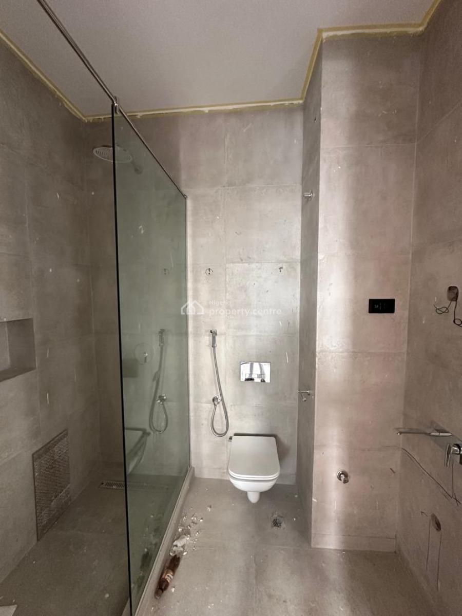 5 Bedroom House with a Pool and Bq, Lekki Phase 1, Lekki, Lagos, Detached Duplex for Sale