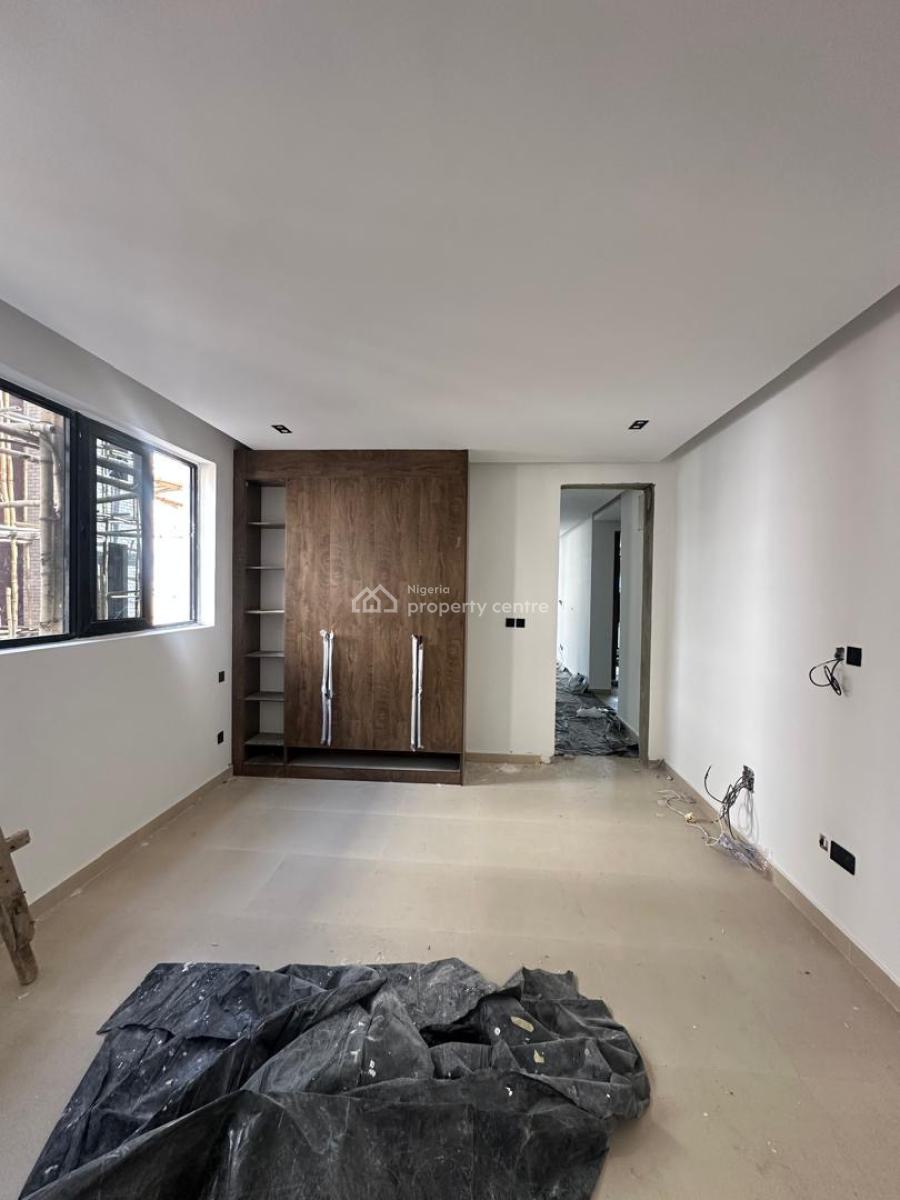 5 Bedroom House with a Pool and Bq, Lekki Phase 1, Lekki, Lagos, Detached Duplex for Sale