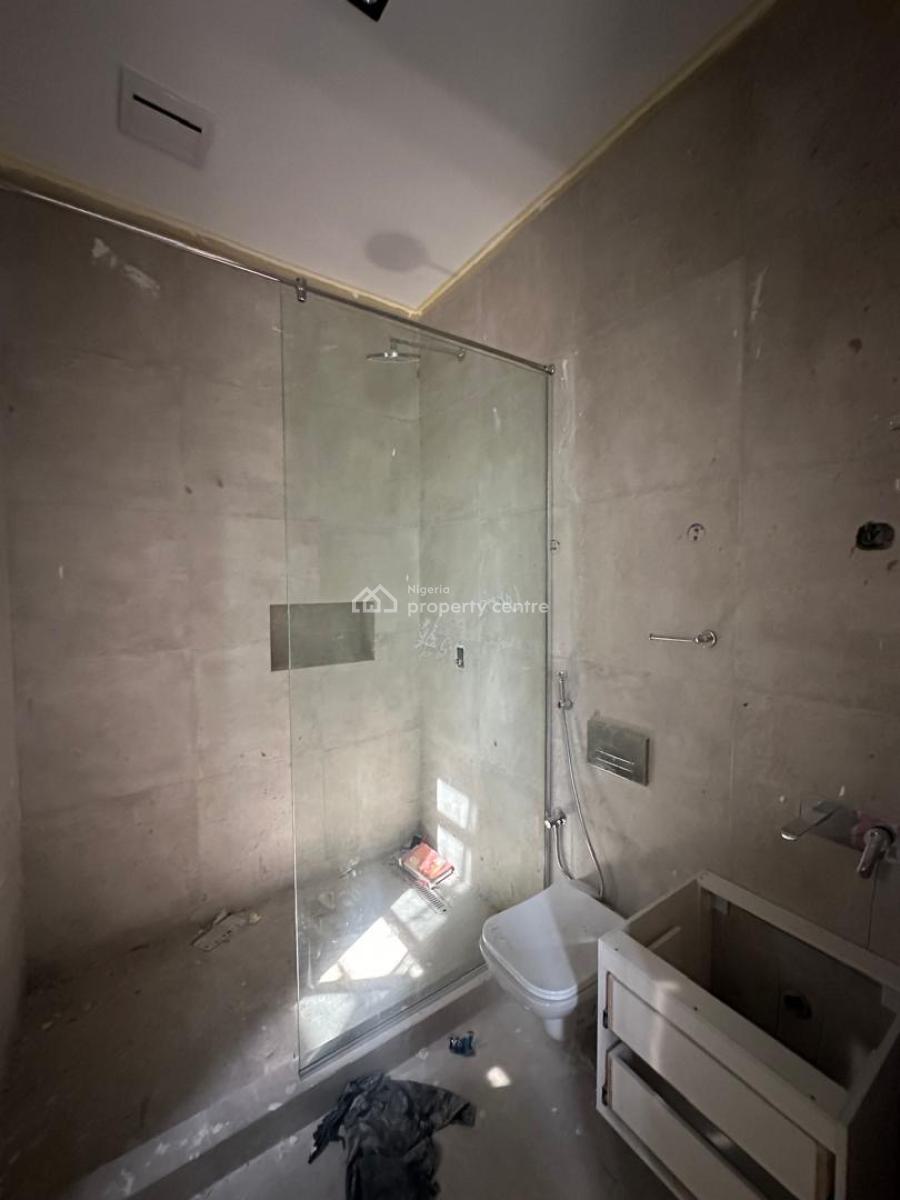 5 Bedroom House with a Pool and Bq, Lekki Phase 1, Lekki, Lagos, Detached Duplex for Sale