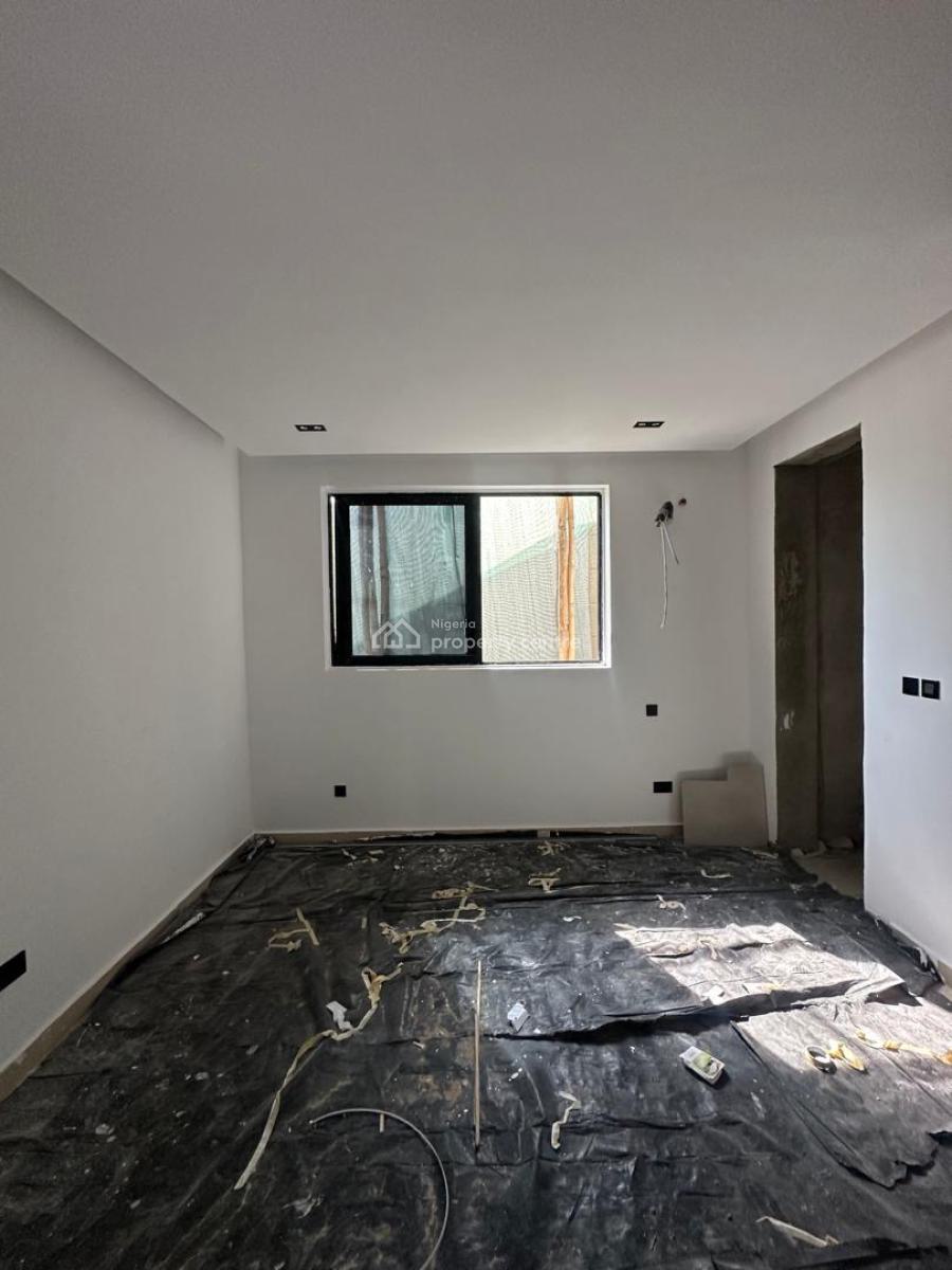 5 Bedroom House with a Pool and Bq, Lekki Phase 1, Lekki, Lagos, Detached Duplex for Sale