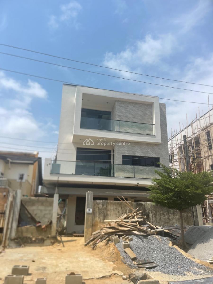 5 Bedroom House with a Pool, Bq and  Study Room, Lekki Phase 1, Lekki, Lagos, Detached Duplex for Sale