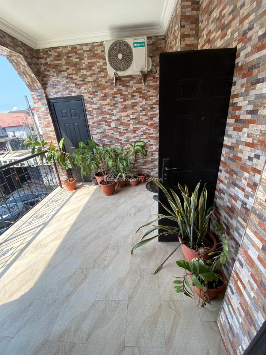 Spacious 1 Bedroom Apartment Upstairs, Agungi, Lekki, Lagos, Mini Flat (room and Parlour) for Rent