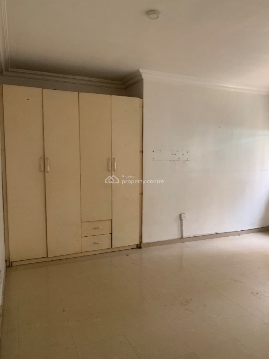 3 Bedroom Spacious Big Size Rooms in Tarred Estate, Ikate Elegushi, Lekki, Lagos, Flat / Apartment for Rent