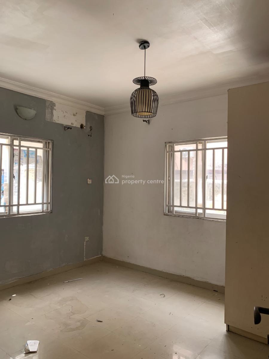 3 Bedroom Spacious Big Size Rooms in Tarred Estate, Ikate Elegushi, Lekki, Lagos, Flat / Apartment for Rent