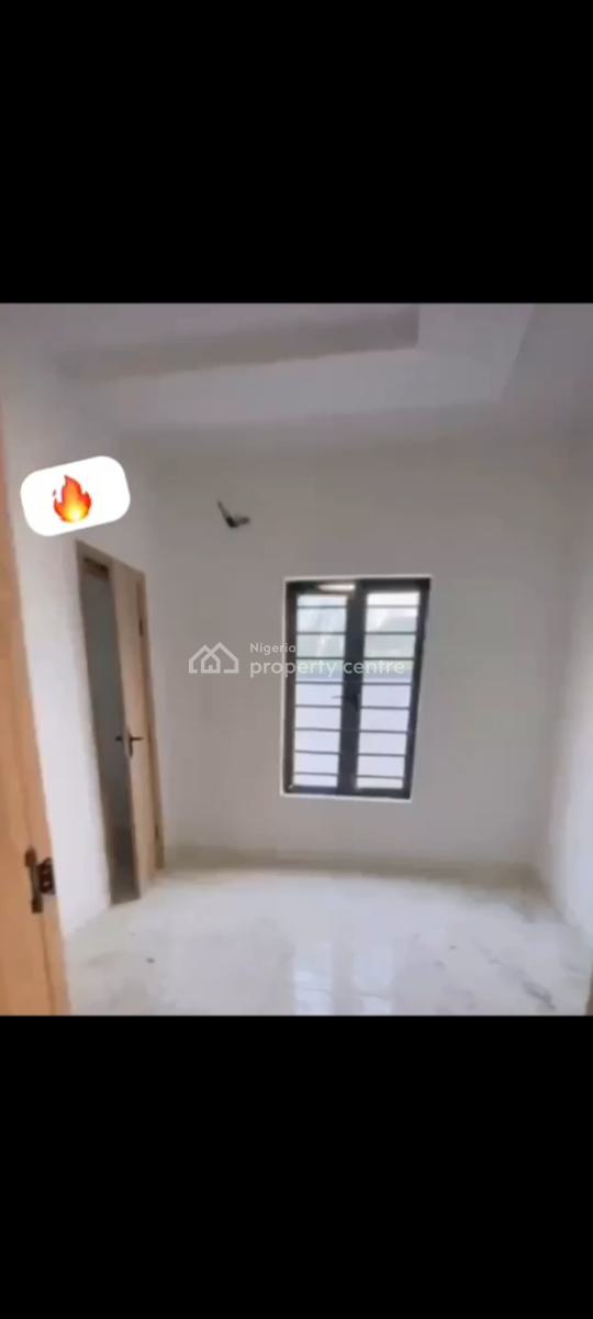 Luxury 2 Bedroom Apartments, Vgc, Lekki, Lagos, Block of Flats for Sale