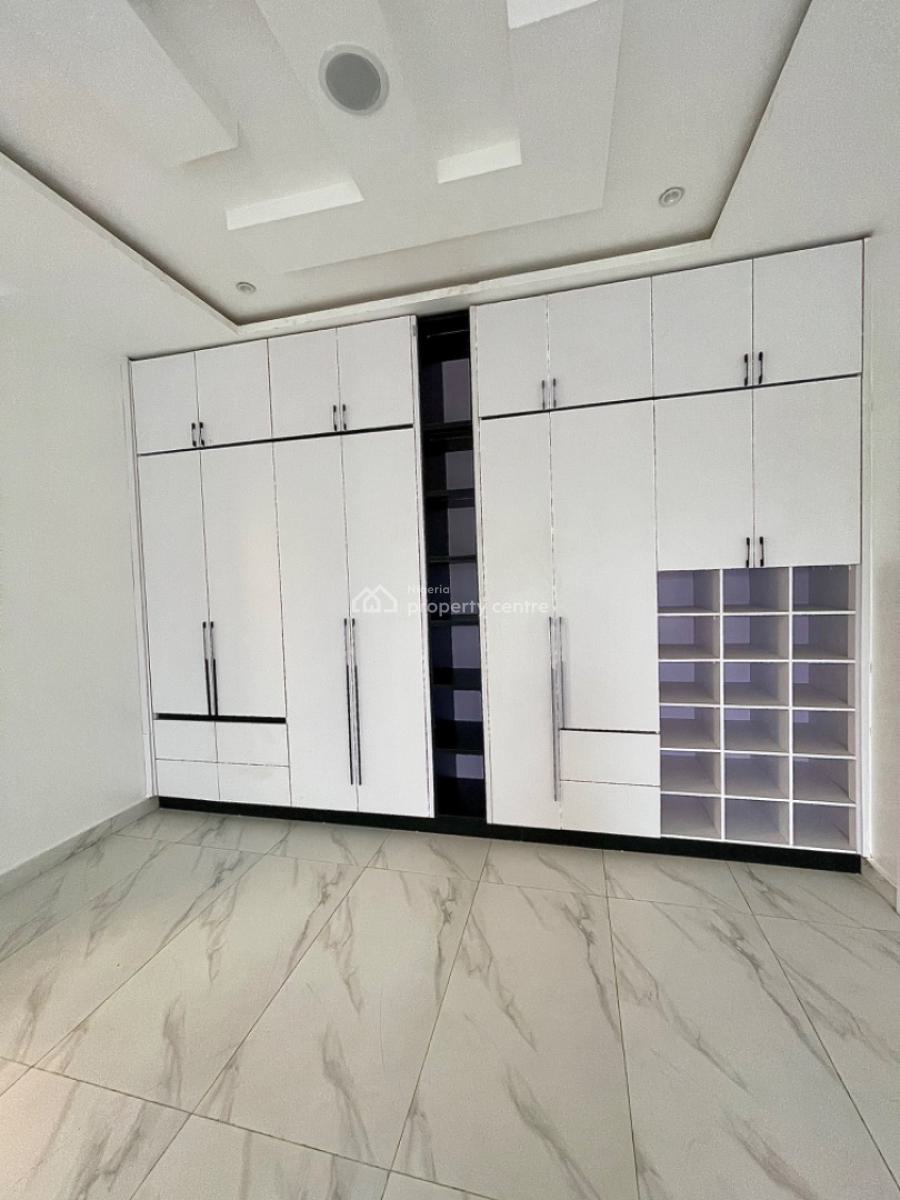 Spaciously Built 5 Bedrooms Detached -duplex House with Bq, Omole Phase 1, Ikeja, Lagos, Detached Duplex for Sale