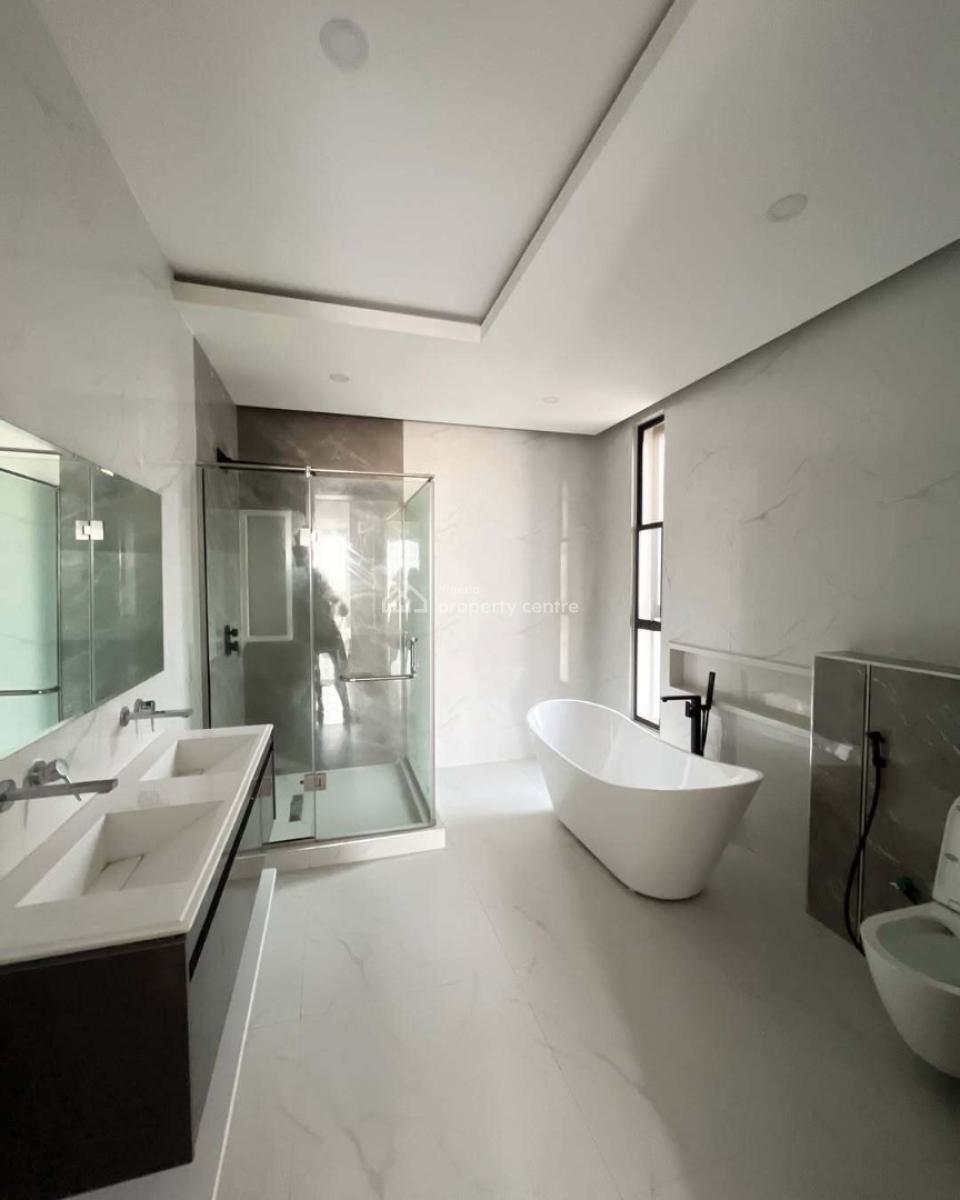 Newly Built 4-bedroom Maisonette with Bq, Banana Island Road, Ikoyi, Lagos, Flat / Apartment for Rent