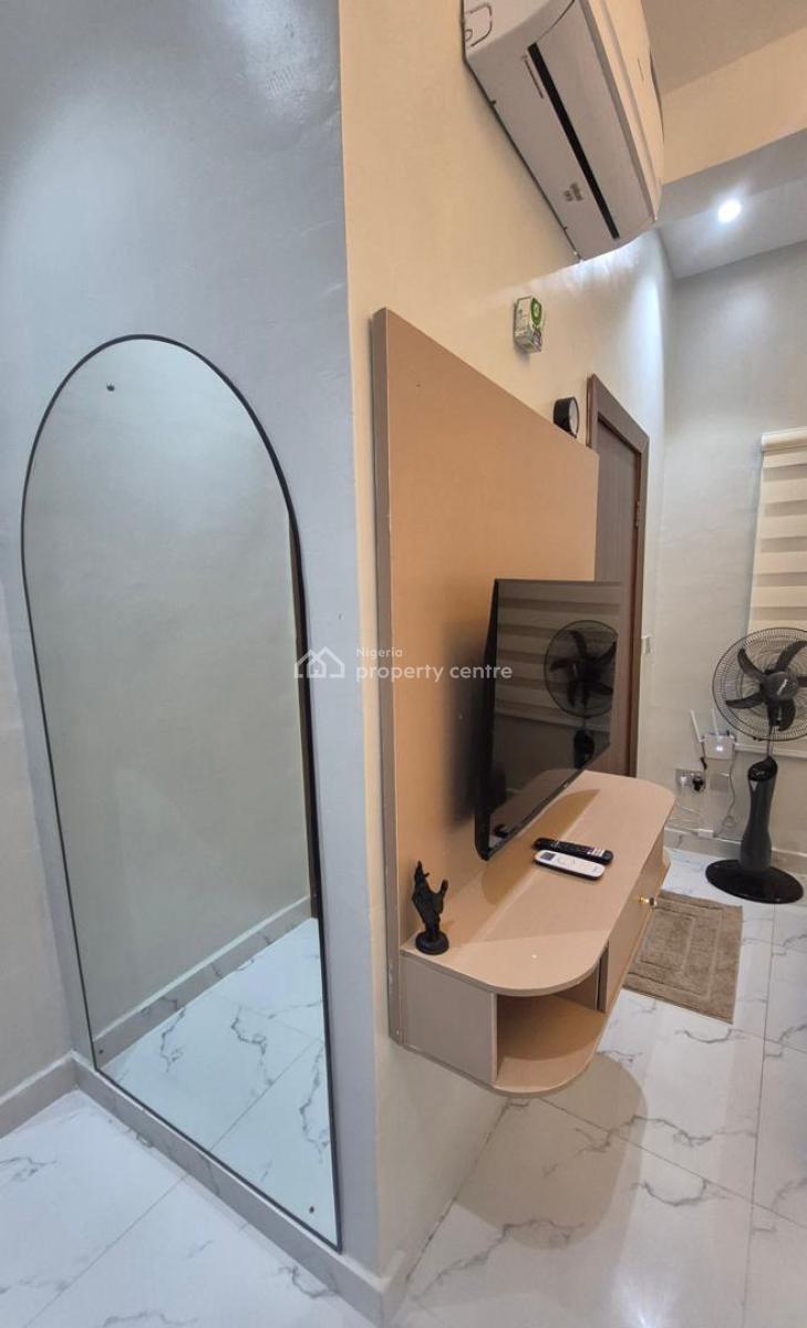 Self-serviced Seaview 2 Bedroom Fully Furnished Apartment, Coastal Road, Ikate, Lekki, Lagos, Flat / Apartment for Rent