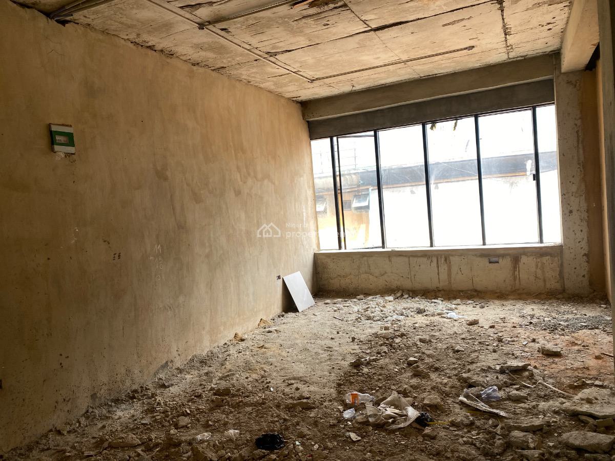 Newly Built Shop in an Ultra Modern Mall, 25a Admiralty Way, Lekki Phase 1, Lekki, Lagos, Shop for Rent