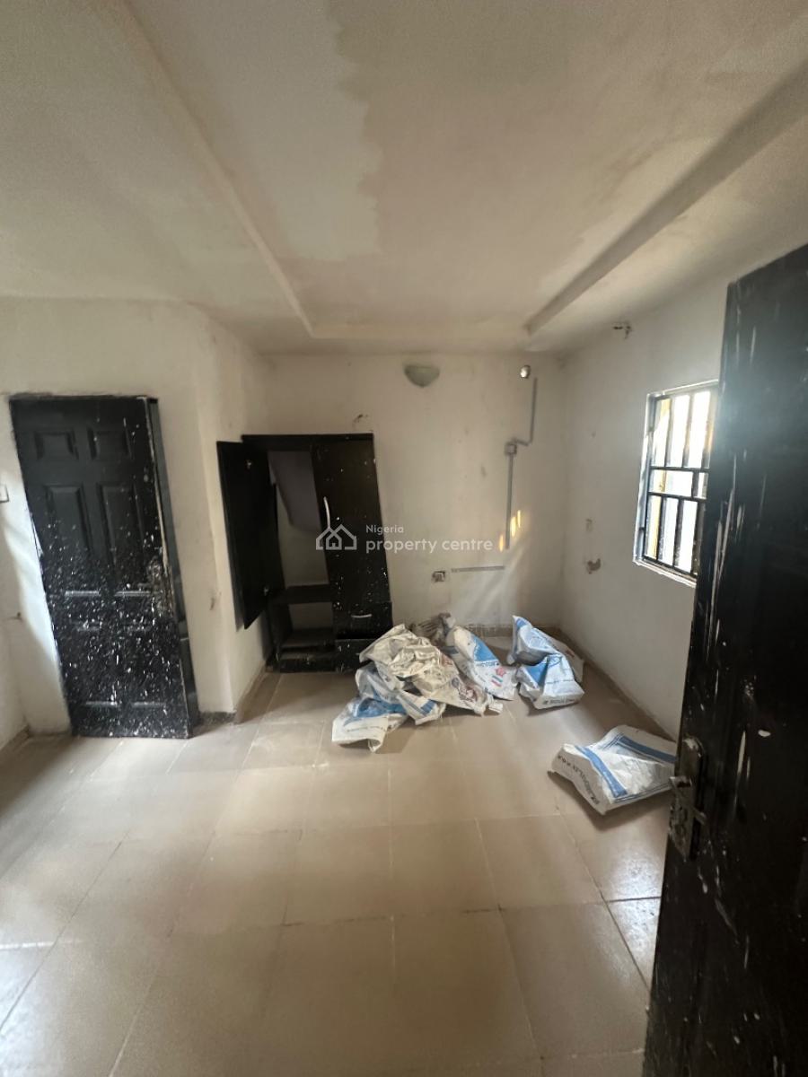 a Standard Well Renovated One Bedroom in a Decent Estate, Saraha Estate 6th Avenue, Gwarinpa, Abuja, Mini Flat (room and Parlour) for Rent