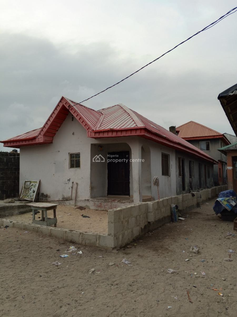 Investors Delight Yearly Cash Out. Blocks of Mini/self Con Flats, Awoyaya New Road Gbetu Bustop, Awoyaya, Ibeju Lekki, Lagos, Block of Flats for Sale