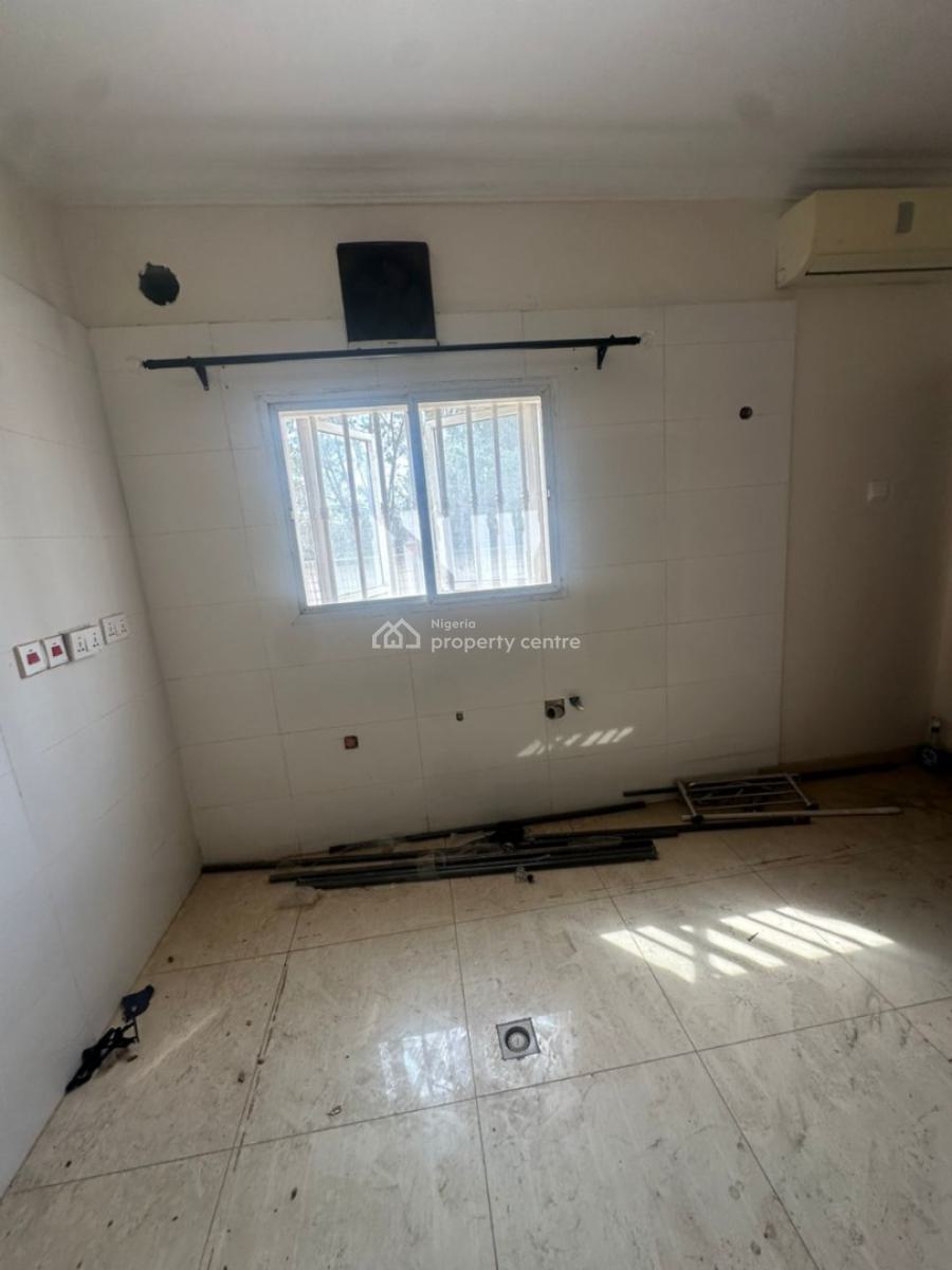 an Exquisitely Finished Corner Piece 4 Bedroom Semi-detached Duplex, Utako, Abuja, Semi-detached Duplex for Sale