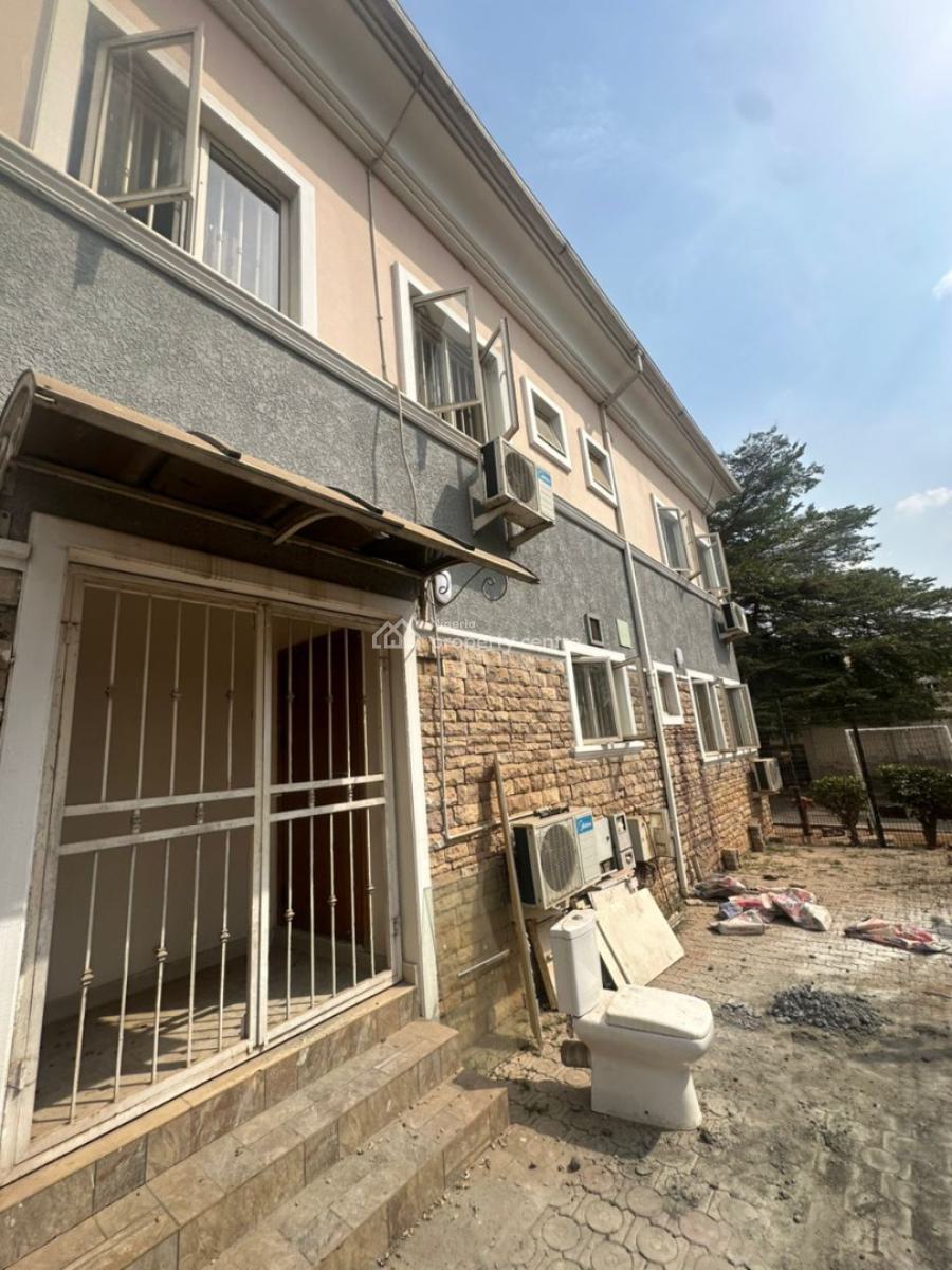 an Exquisitely Finished Corner Piece 4 Bedroom Semi-detached Duplex, Utako, Abuja, Semi-detached Duplex for Sale