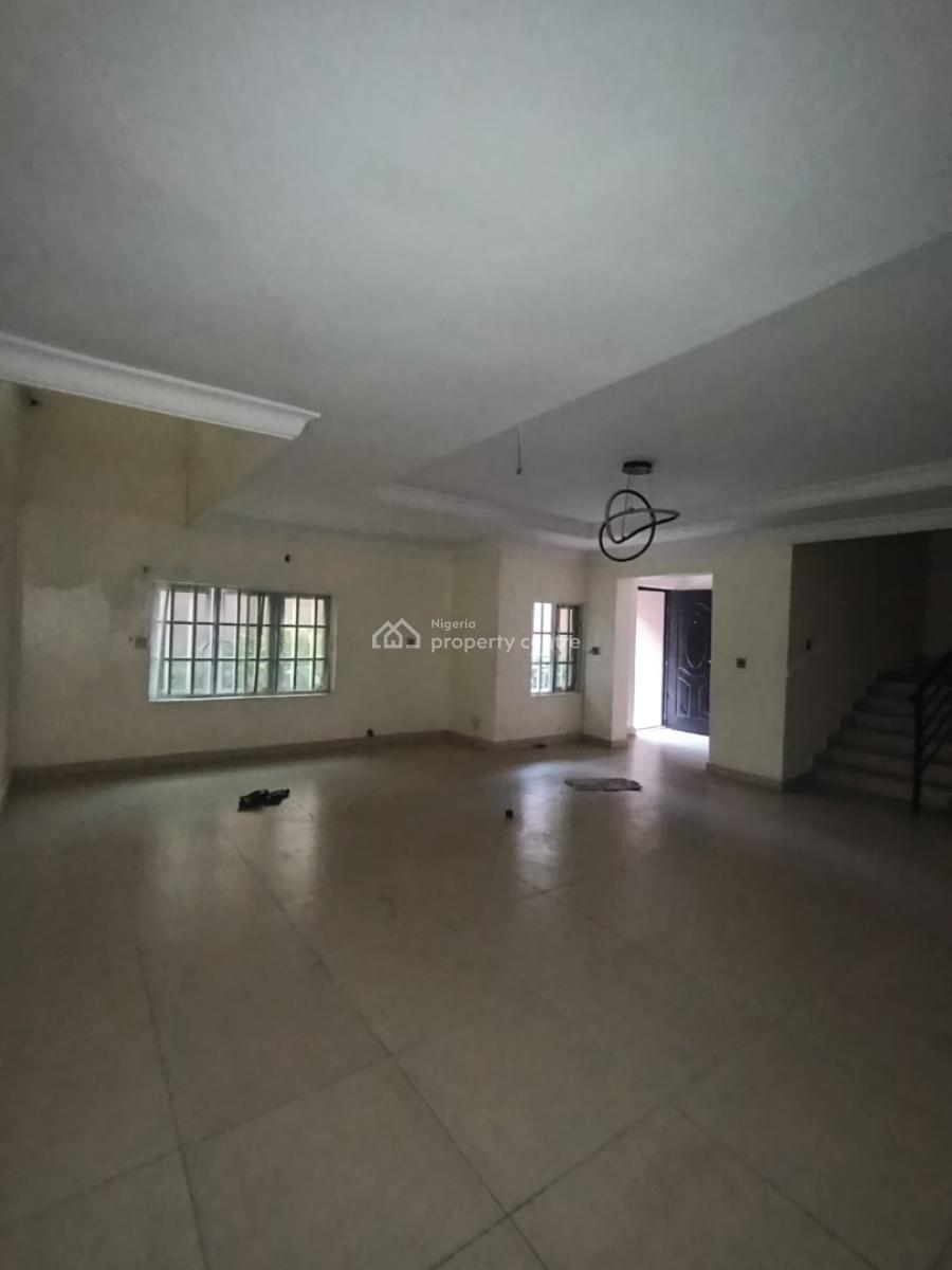 Lovely Well Maintained Self Service 4bedroom Terrace Duplex+ Bq, Osapa, Osapa, Lekki, Lagos, Terraced Duplex for Rent