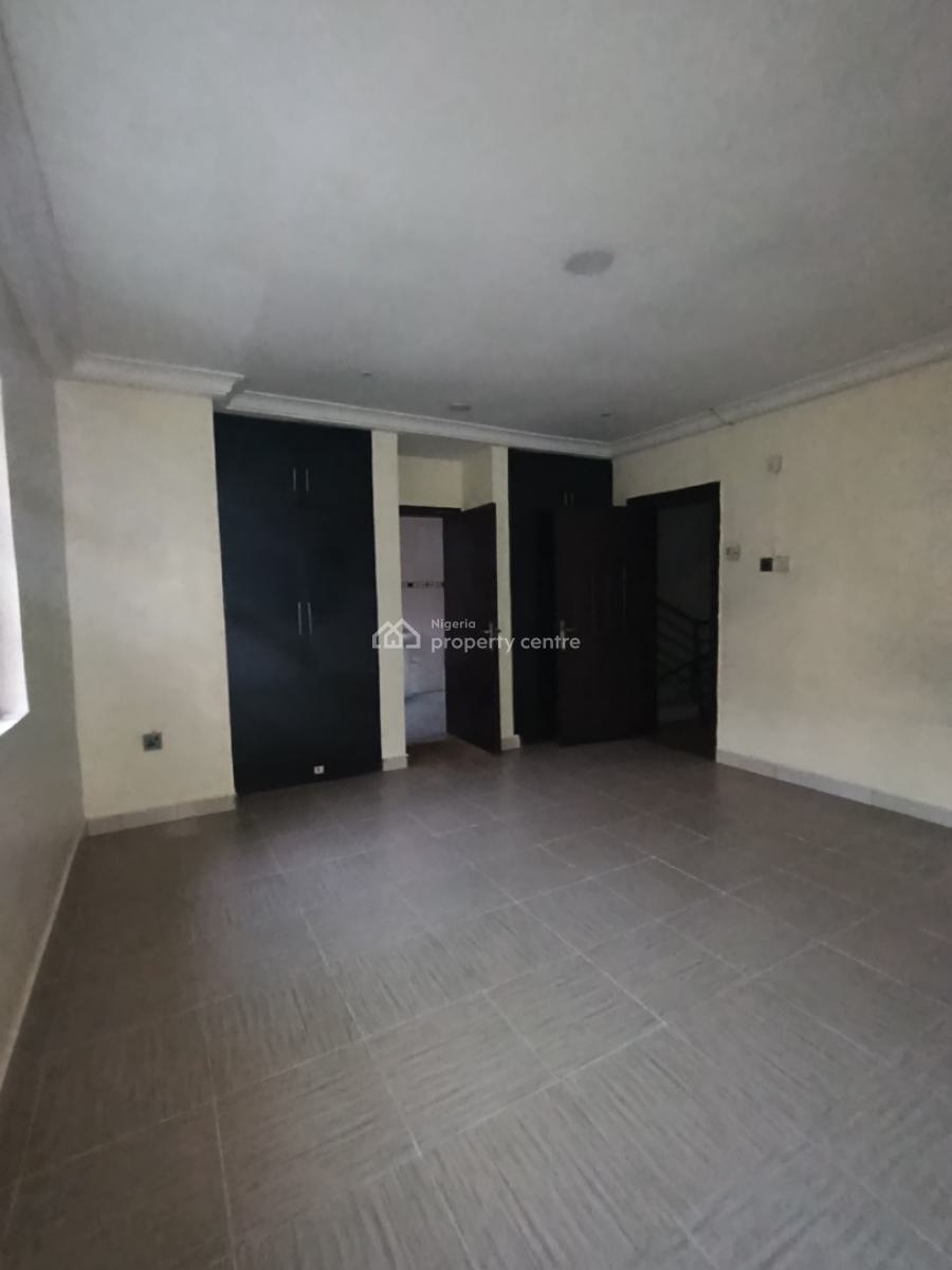 Lovely Well Maintained Self Service 4bedroom Terrace Duplex+ Bq, Osapa, Osapa, Lekki, Lagos, Terraced Duplex for Rent