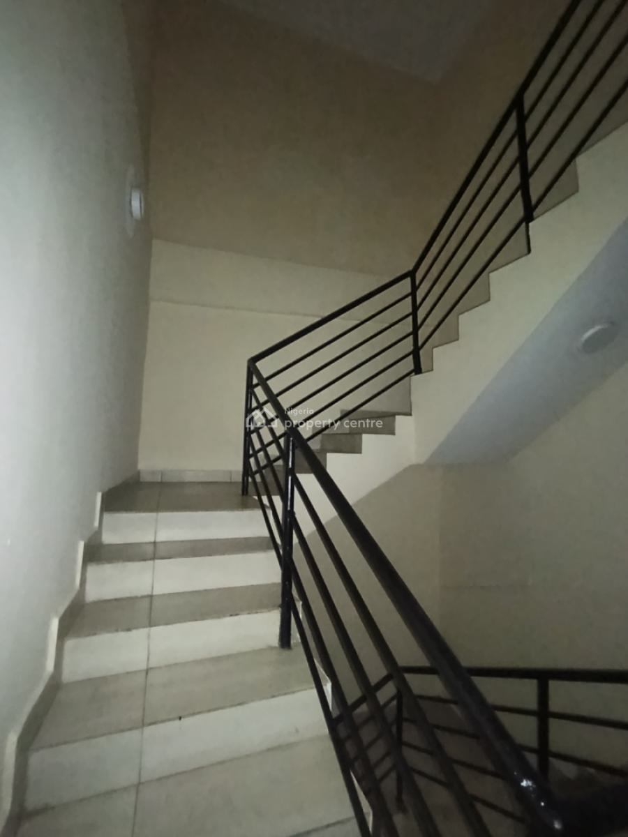 Lovely Well Maintained Self Service 4bedroom Terrace Duplex+ Bq, Osapa, Osapa, Lekki, Lagos, Terraced Duplex for Rent