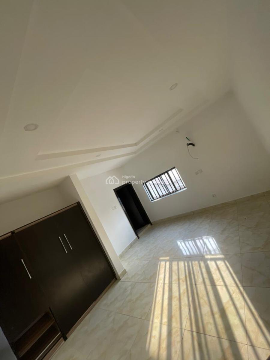 7 Units of 3 Bedroom Apartment, Lekki Phase 1, Lekki, Lagos, Flat / Apartment for Rent