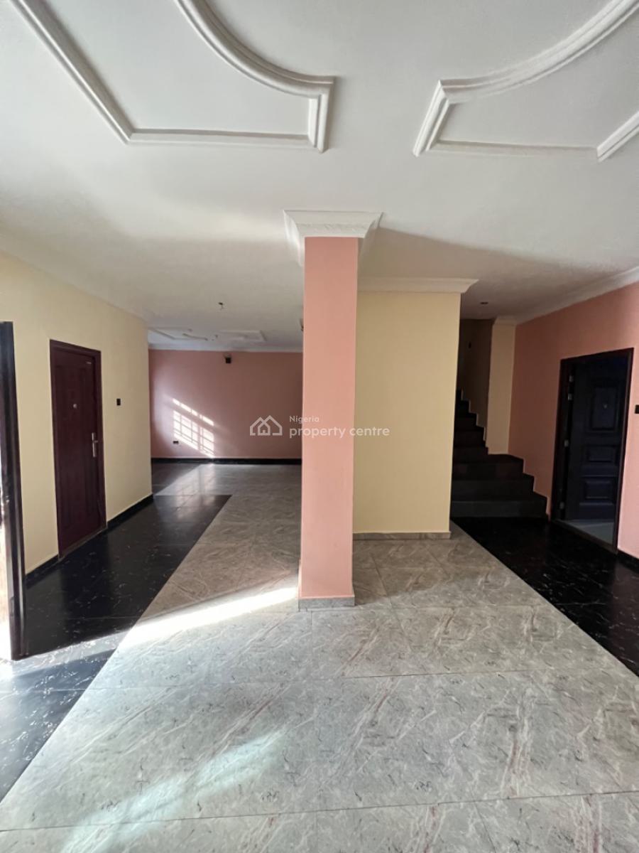 3 Bedrooms Semi Detached Duplex, Ikate Elegushi, Lekki, Lagos, Semi-detached Duplex for Sale