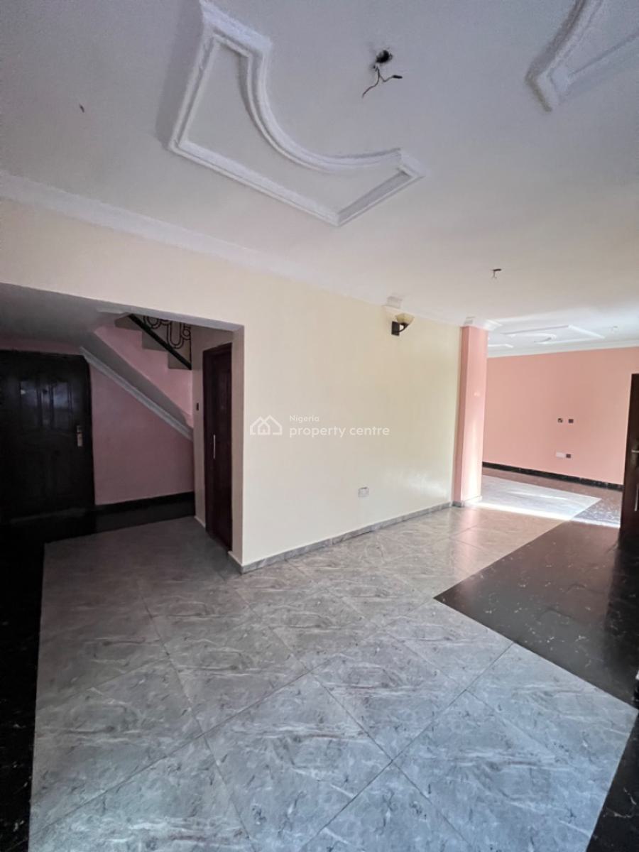 3 Bedrooms Semi Detached Duplex, Ikate Elegushi, Lekki, Lagos, Semi-detached Duplex for Sale