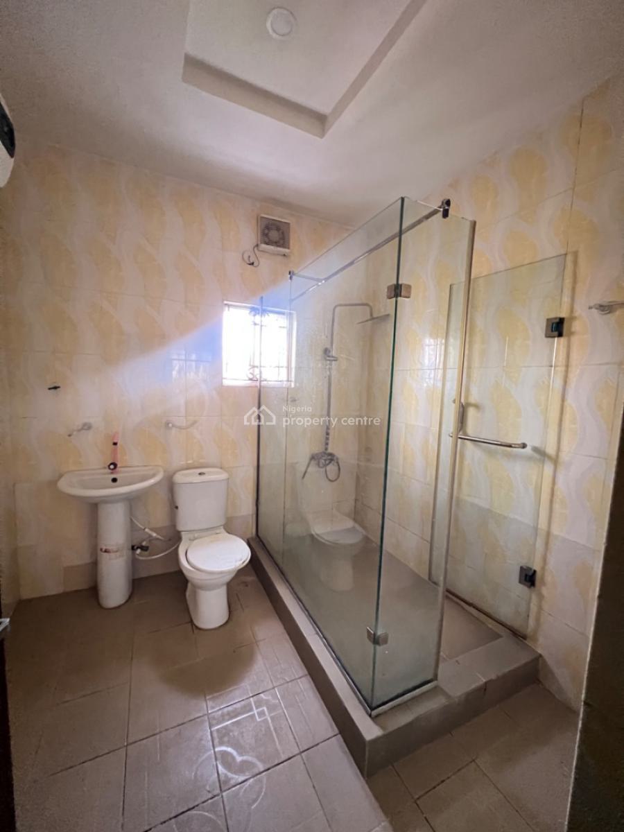 3 Bedrooms Semi Detached Duplex, Ikate Elegushi, Lekki, Lagos, Semi-detached Duplex for Sale