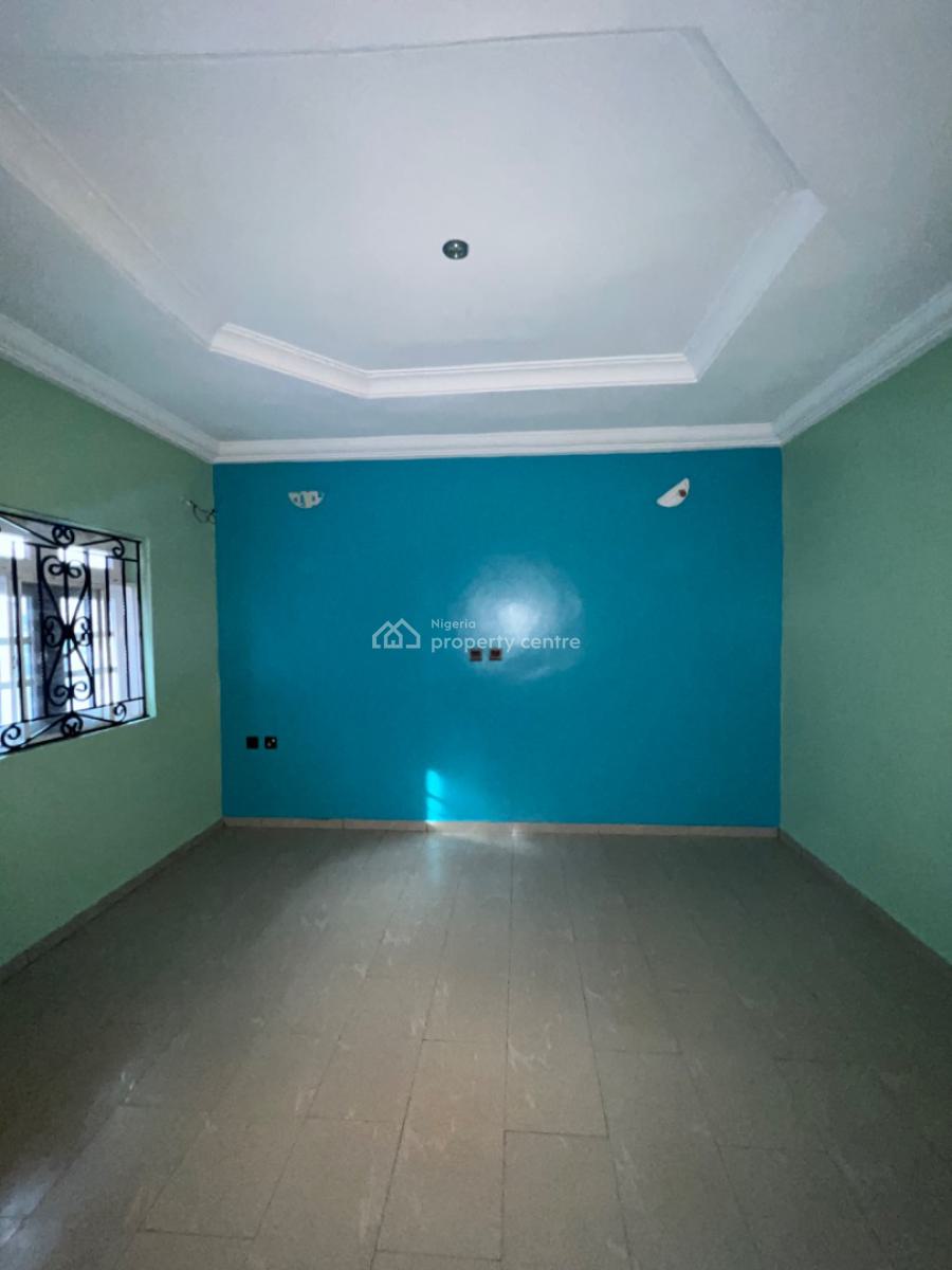 3 Bedrooms Semi Detached Duplex, Ikate Elegushi, Lekki, Lagos, Semi-detached Duplex for Sale