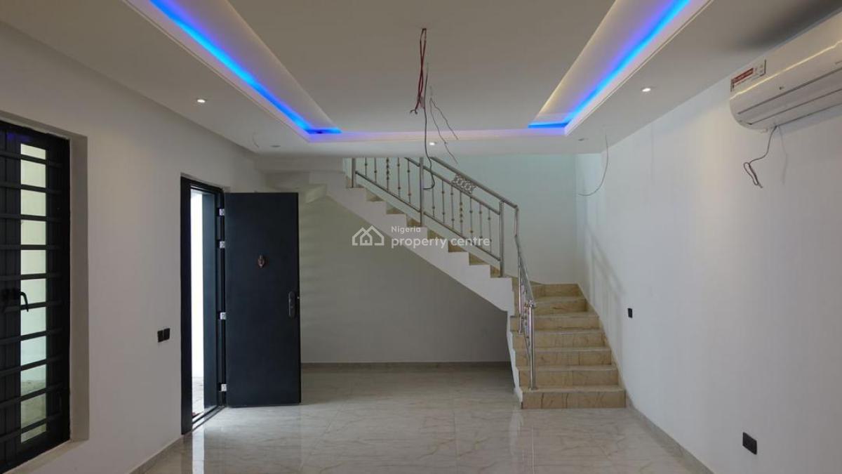Luxury 4 Bedroom with Swimming Pool and Good Light, Before Ogombo Round About,abraham Adesanya Bustop, Ogombo, Ajah, Lagos, Terraced Duplex for Rent