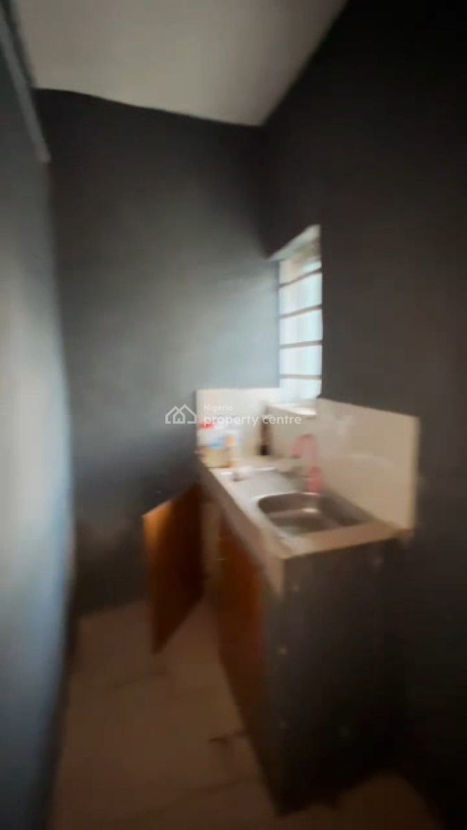 Executive, Very Decent, Standard and Very Spacious Miniflat, Off Pedro Road, Shomolu Lagos, Shomolu, Lagos, Mini Flat (room and Parlour) for Rent