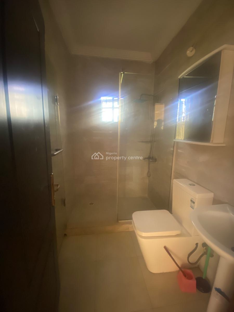 Lovely 3 Bedroom with Constant Light and Good Road in Secured Environment, Beside Emerald Estate. Mobile Road(before Ajah Bridge), Lekki, Lagos, Terraced Duplex for Rent