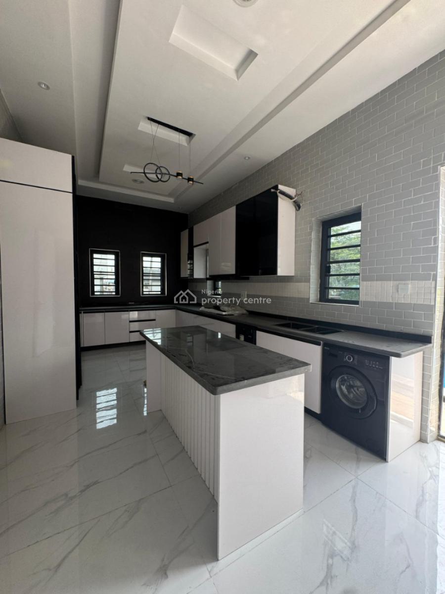 Luxurious 5 Bedroom Detached Duplex in a Secure Environment, Lekki Phase 1, Lekki, Lagos, Detached Duplex for Sale