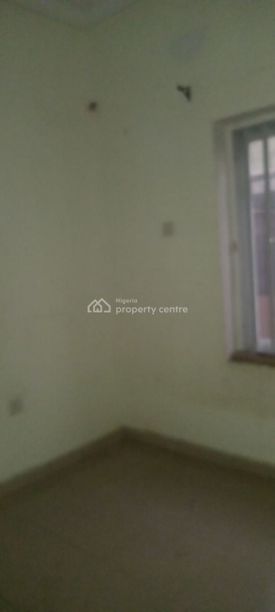 Now Available, Mobil Road, Ilaje, Ajah, Lagos, Flat / Apartment for Rent