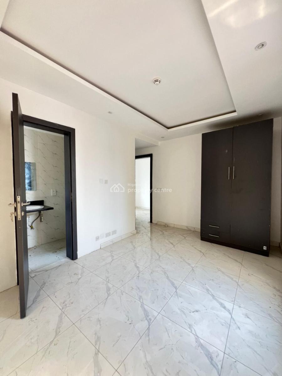 Standard 2 Bedroom Apartment with and Elevator in a Gated Estate, in a Gated Estate in Lekki Phase 1, Lekki, Lagos, Block of Flats for Sale