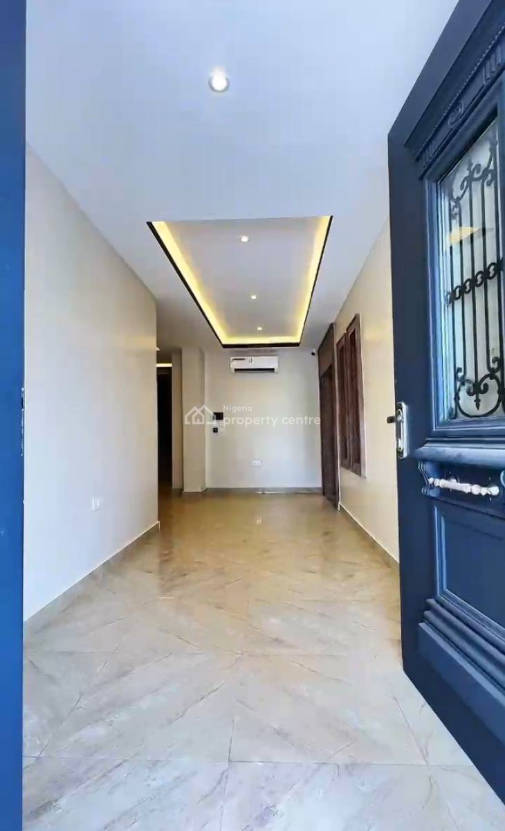 a Presidential 6 Bedrooms Mansion and Bq, Main, Gwarinpa, Abuja, Detached Duplex for Rent