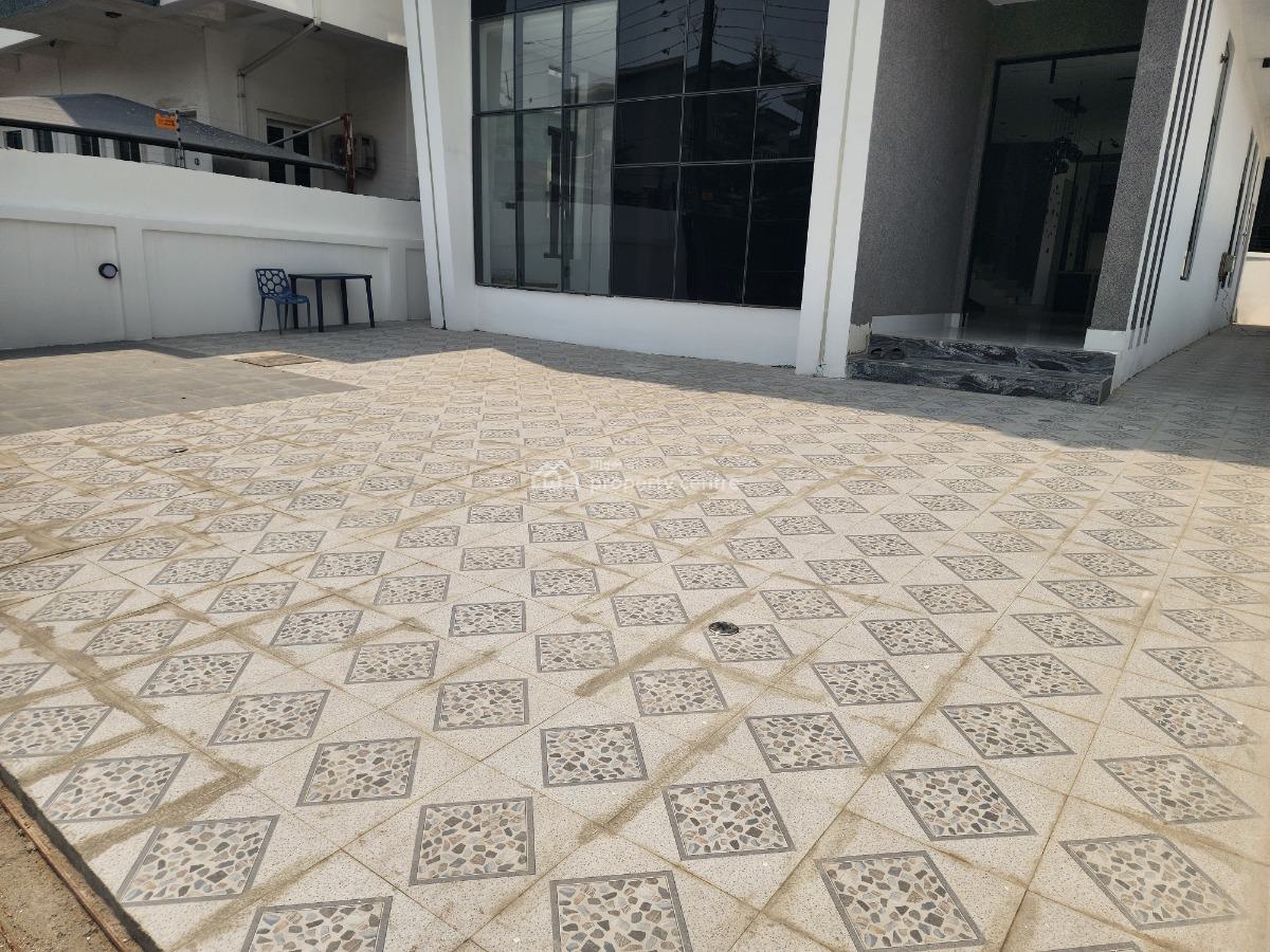 Classically Built 5 Bedroom Fully Detached Duplex + Bq + Swimming Pool, Chevron Lekki, Oral Estate, Lekki, Lagos, Detached Duplex for Sale