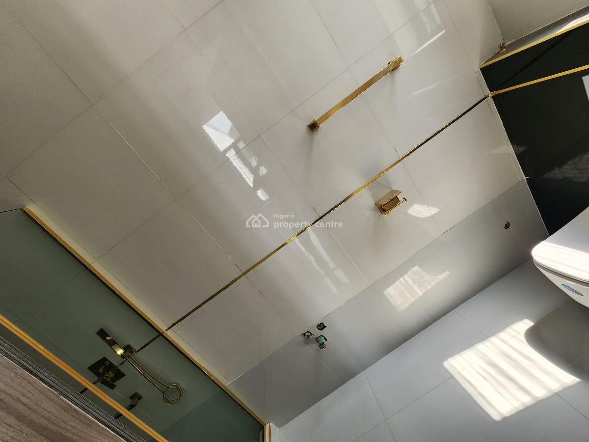 Classically Built 5 Bedroom Fully Detached Duplex + Bq + Swimming Pool, Chevron Lekki, Oral Estate, Lekki, Lagos, Detached Duplex for Sale