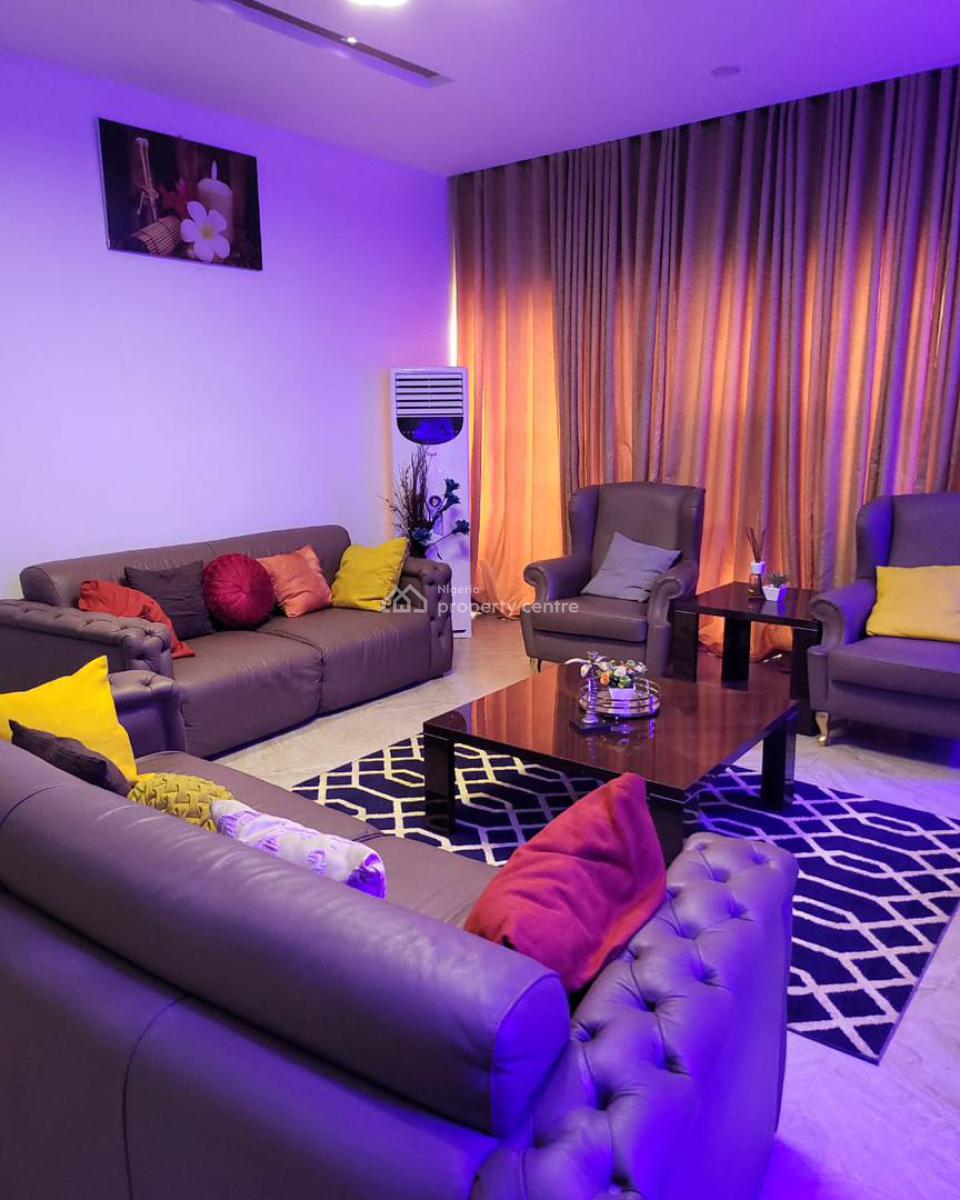 Standard 3 Bedroom Flat with Bq, Ikeja, Lagos, Flat / Apartment for Rent